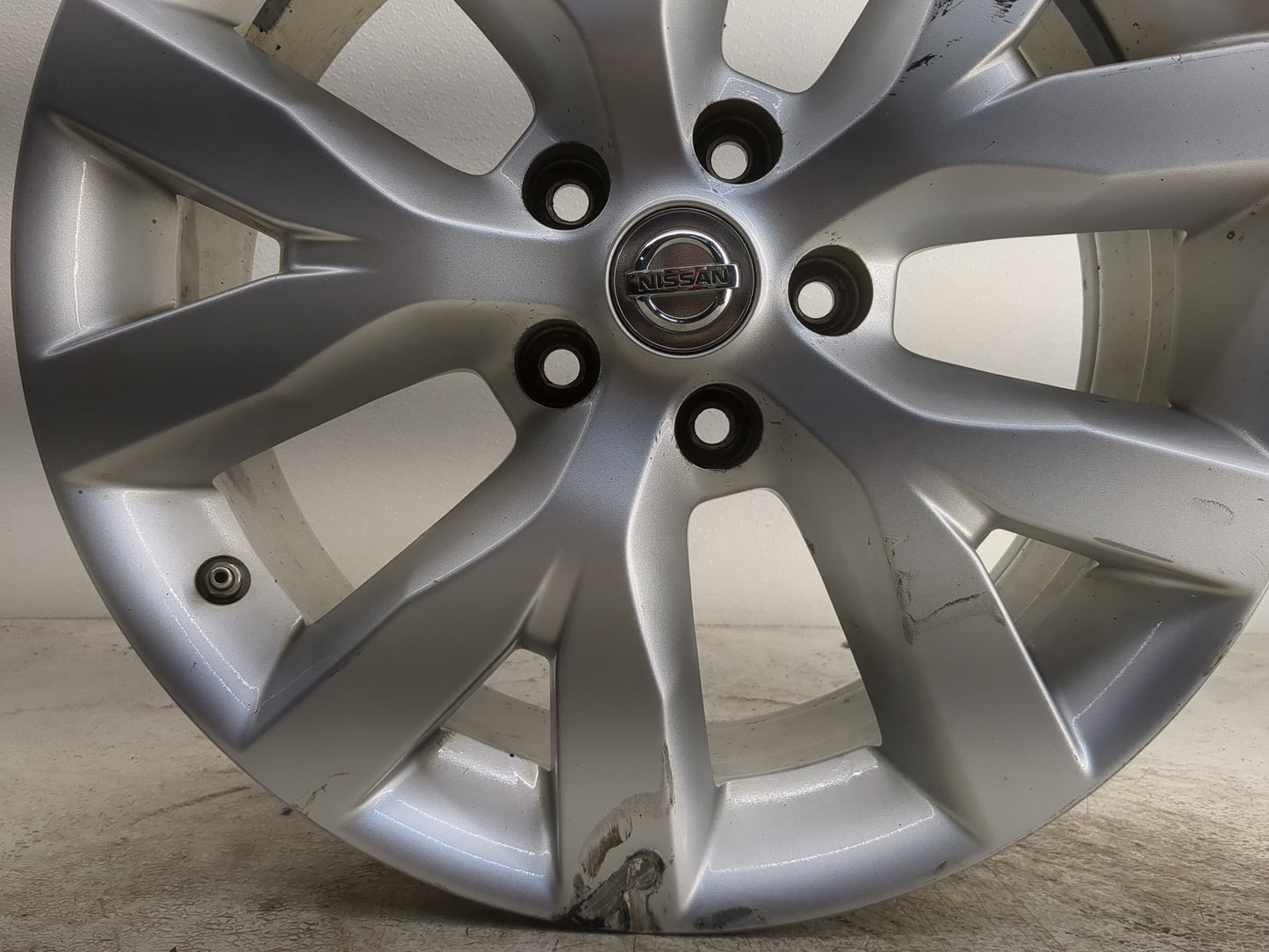 2011-2014 Nissan Murano Oem Wheel Rim - Oemusedautoparts1.com
