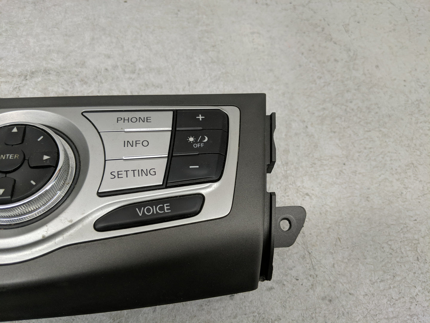2011-2014 Nissan Murano Radio AM FM Cd Player Receiver Replacement P/N:1AA0D 210166 Fits Fits 2011 2012 2013 2014 OEM Used A
