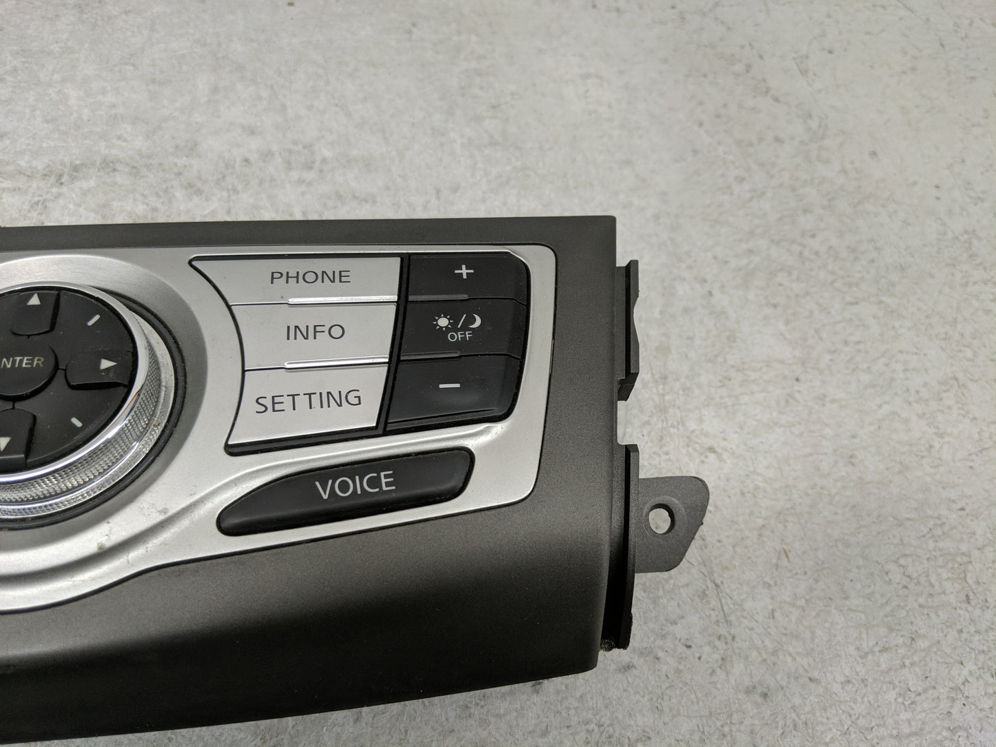 2011-2014 Nissan Murano Radio AM FM Cd Player Receiver Replacement P/N:1AA0D 210166 Fits Fits 2011 2012 2013 2014 OEM Used A