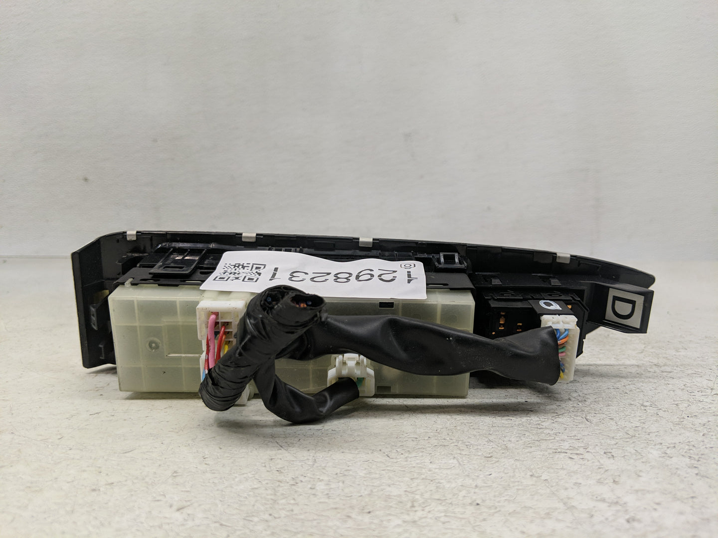 2009-2014 Nissan Murano Master Power Window Switch Replacement Driver Side Left Fits OEM Used Auto Parts - Oemusedautoparts1