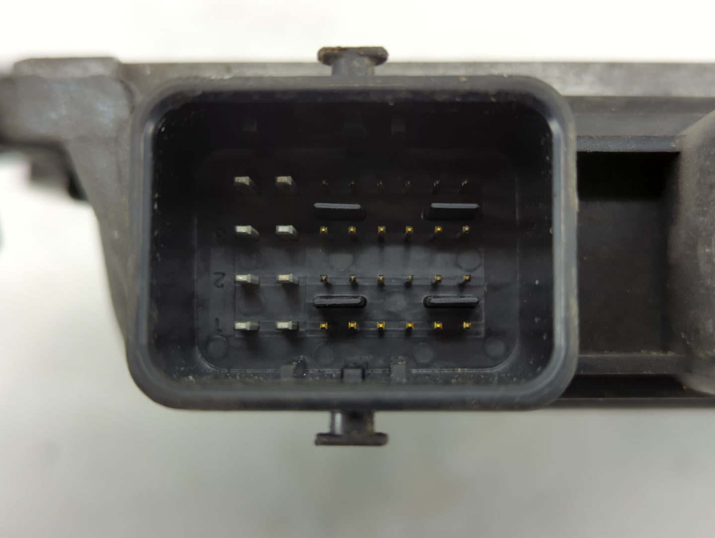 2014 Nissan Murano PCM Engine Control Computer ECU ECM PCU OEM P/N:NEC003-690 Fits OEM Used Auto Parts - Oemusedautoparts1.c