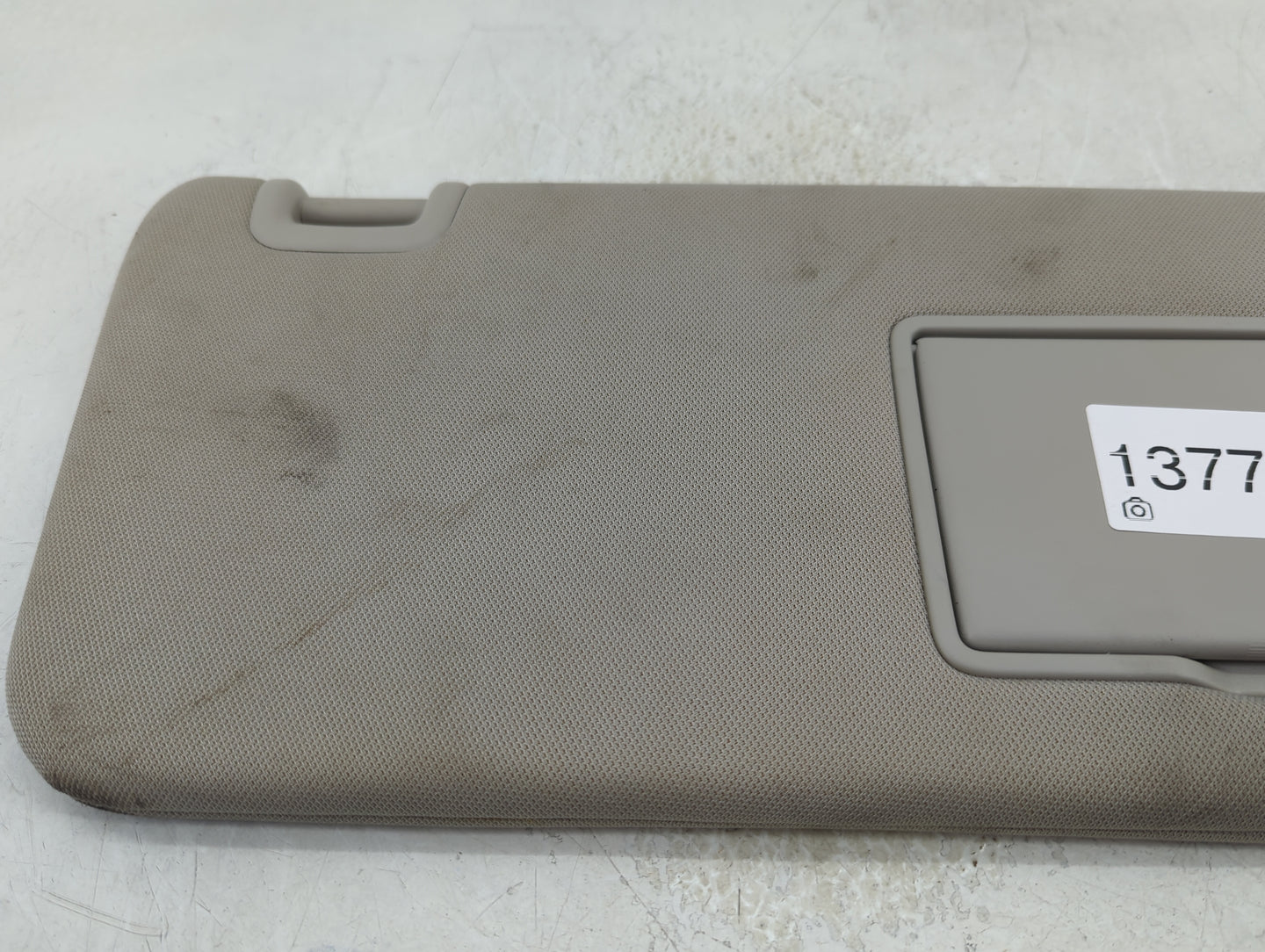 2009-2014 Nissan Murano Sun Visor Shade Replacement Passenger Right Mirror Fits Fits 2009 2010 2011 2012 2013 2014 OEM Used 