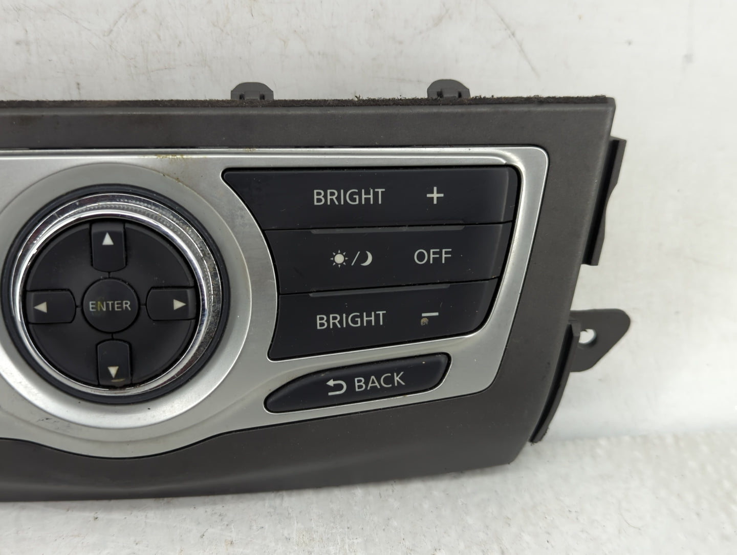2011-2014 Nissan Murano Radio Control Panel - Oemusedautoparts1.com