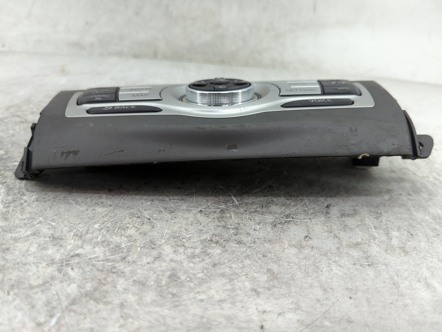 2011-2014 Nissan Murano Radio AM FM Cd Player Receiver Replacement P/N:1AA0D 210166 Fits Fits 2011 2012 2013 2014 OEM Used A