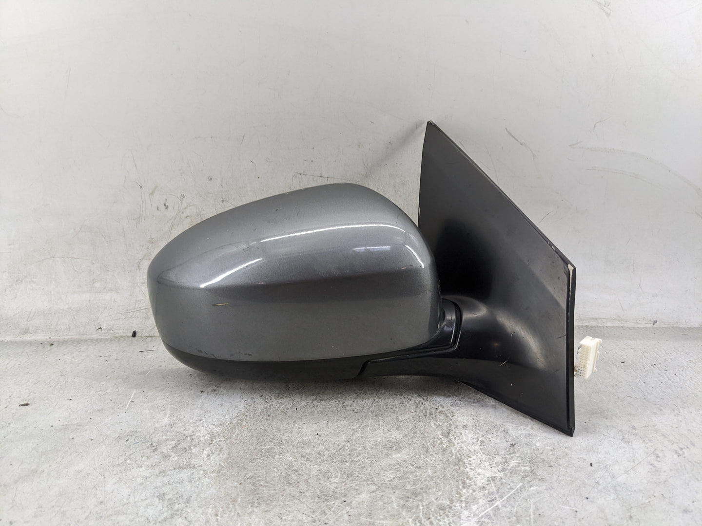 2009-2014 Nissan Murano Passenger Side View Mirror - Right Door Mirror OEM Used - Oemusedautoparts1.com