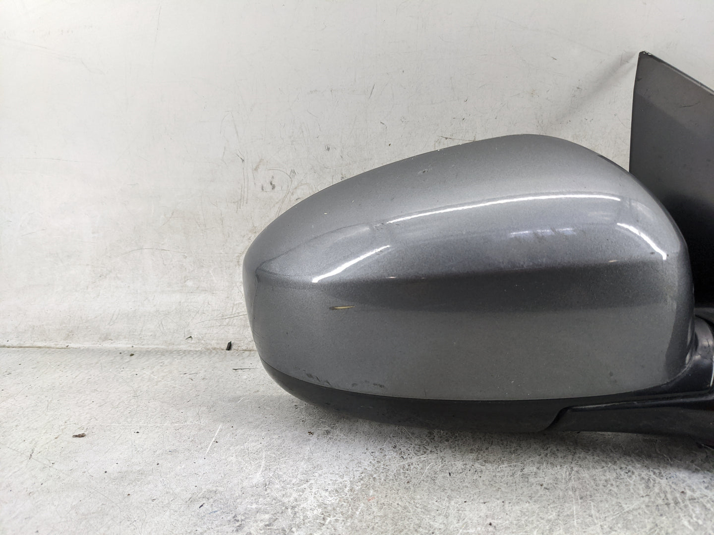 2009-2014 Nissan Murano Passenger Side View Mirror - Right Door Mirror OEM Used - Oemusedautoparts1.com
