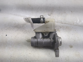 compare product 2009-2014 Nissan Murano Brake Master Cylinder 1498234
