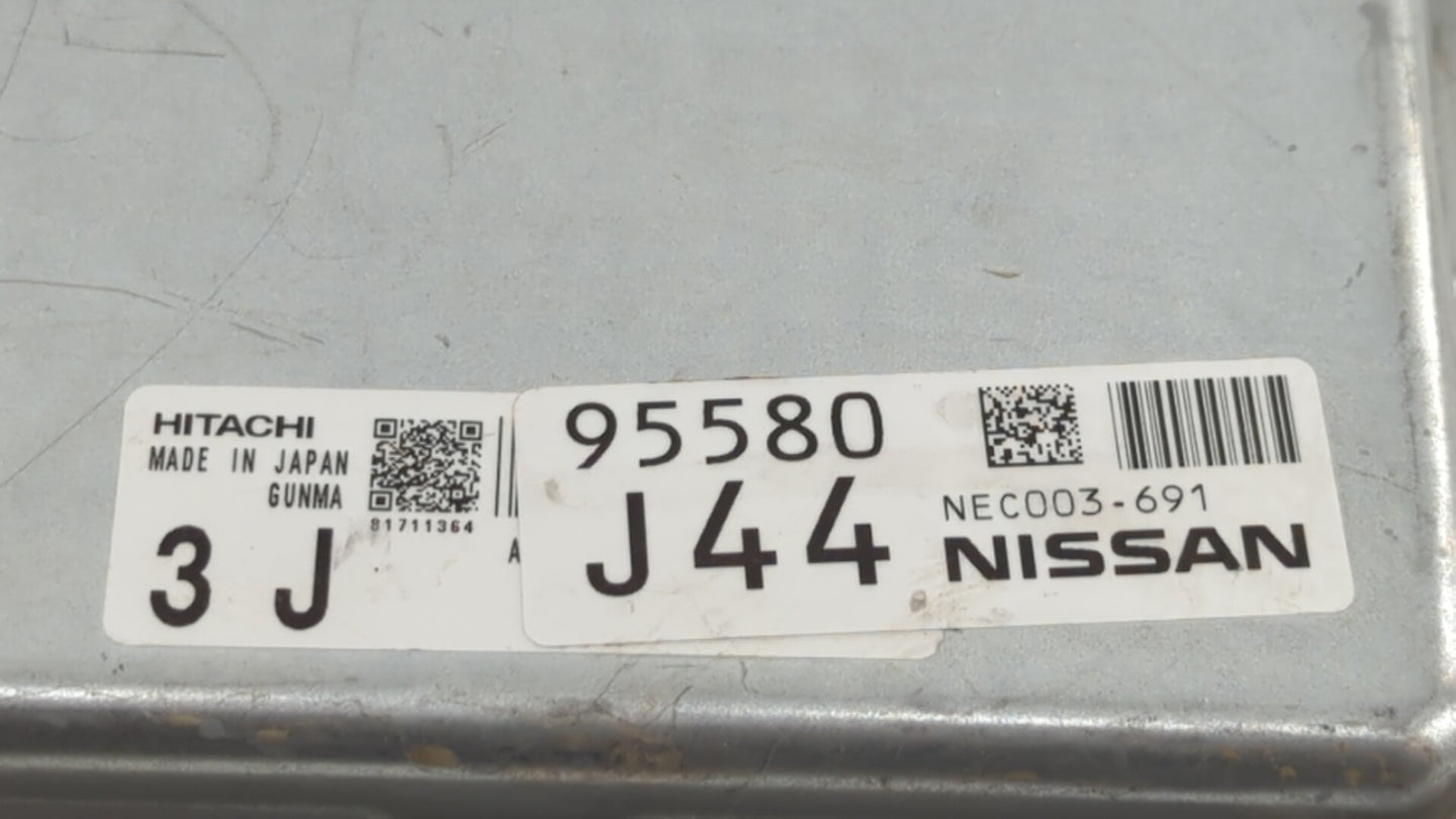 2014 Nissan Murano PCM Engine Control Computer ECU ECM PCU OEM P/N:NEC003-691 NEC003-690 Fits OEM Used Auto Parts - Oemuseda