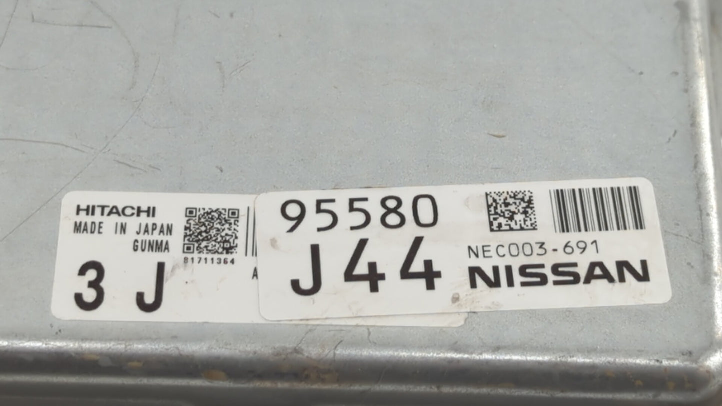 2014 Nissan Murano PCM Engine Control Computer ECU ECM PCU OEM P/N:NEC003-691 NEC003-690 Fits OEM Used Auto Parts - Oemuseda