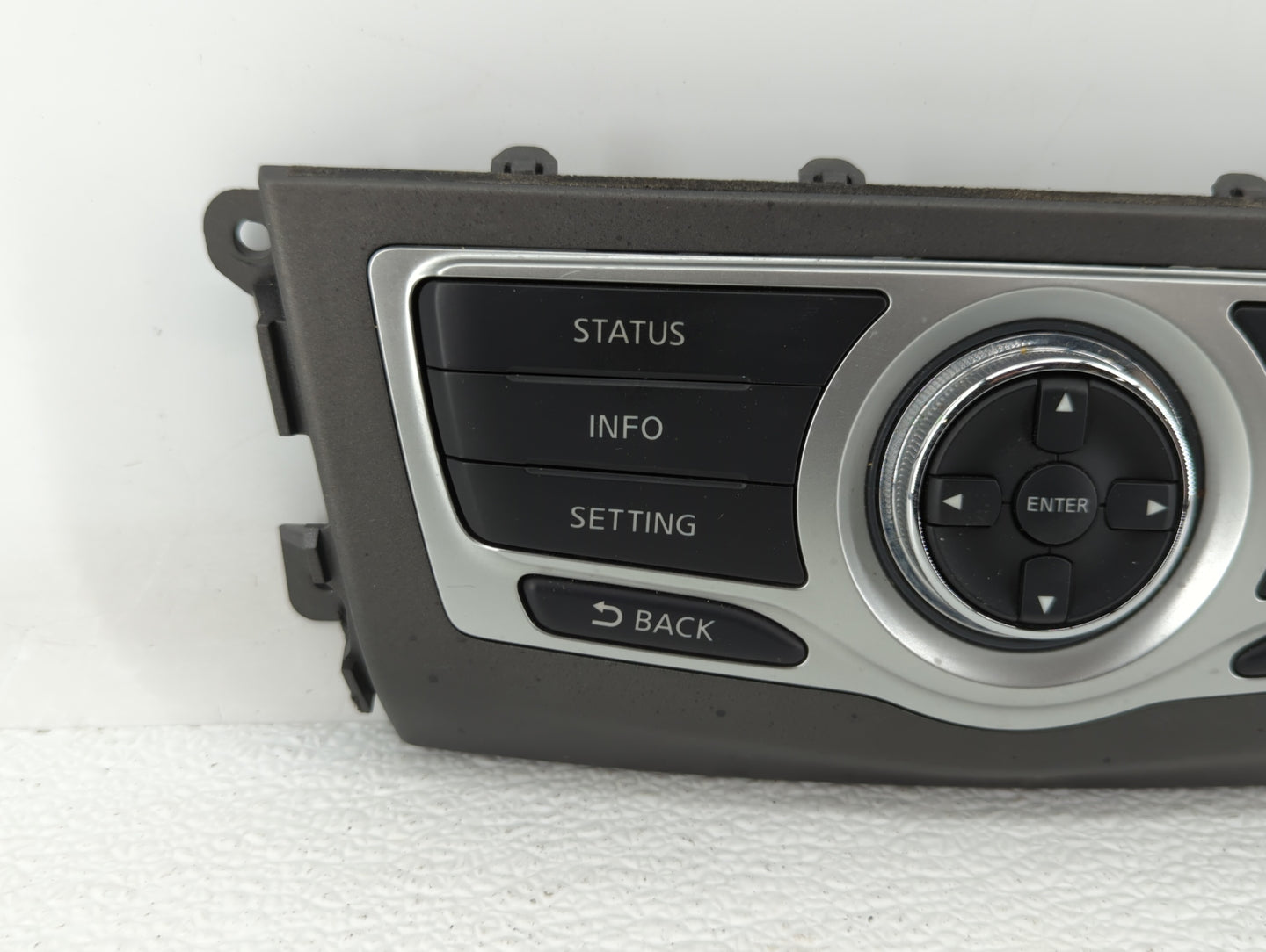 2011-2014 Nissan Murano Am Fm Cd Player Radio Receiver - Oemusedautoparts1.com