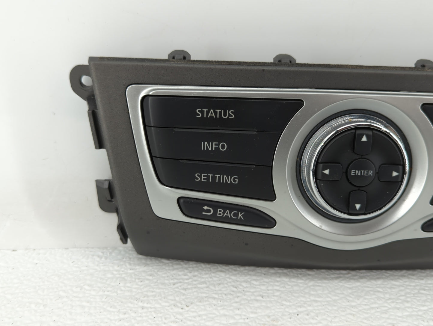 2011-2014 Nissan Murano Am Fm Cd Player Radio Receiver - Oemusedautoparts1.com