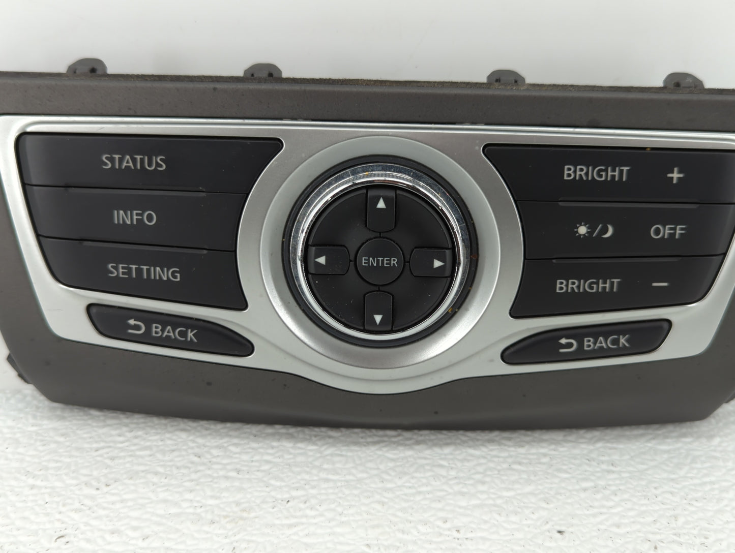 2011-2014 Nissan Murano Am Fm Cd Player Radio Receiver - Oemusedautoparts1.com
