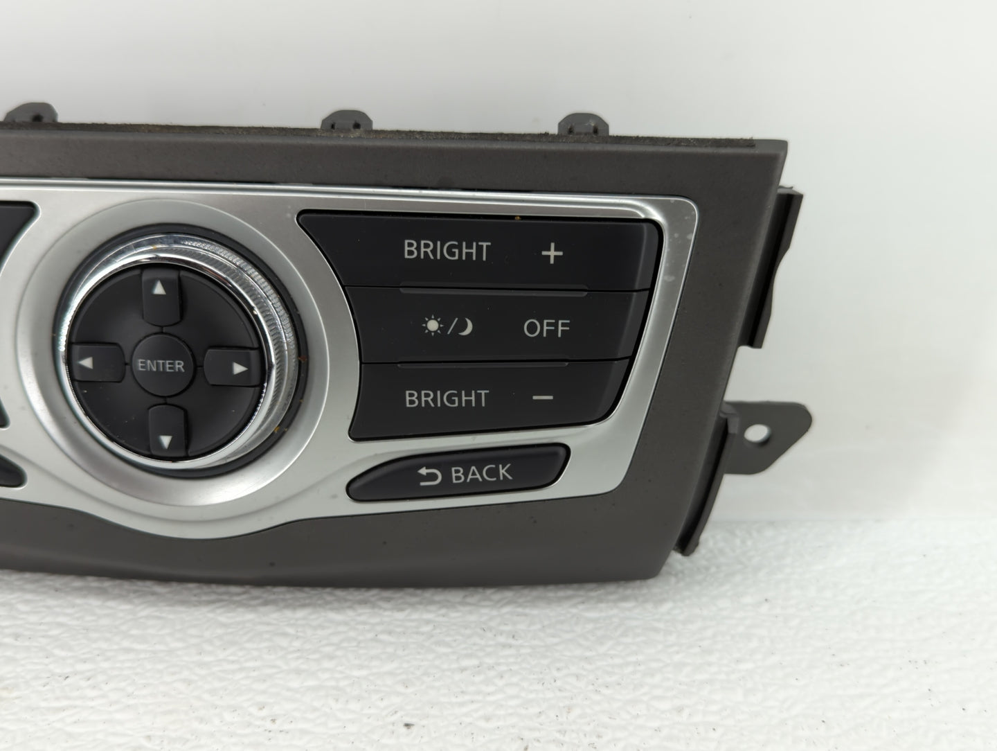 2011-2014 Nissan Murano Am Fm Cd Player Radio Receiver - Oemusedautoparts1.com