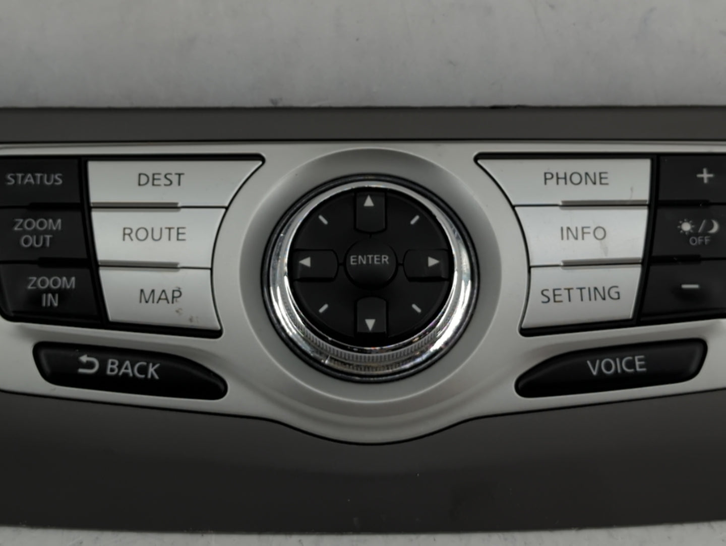 2013-2014 Nissan Murano Radio Control Panel - Oemusedautoparts1.com