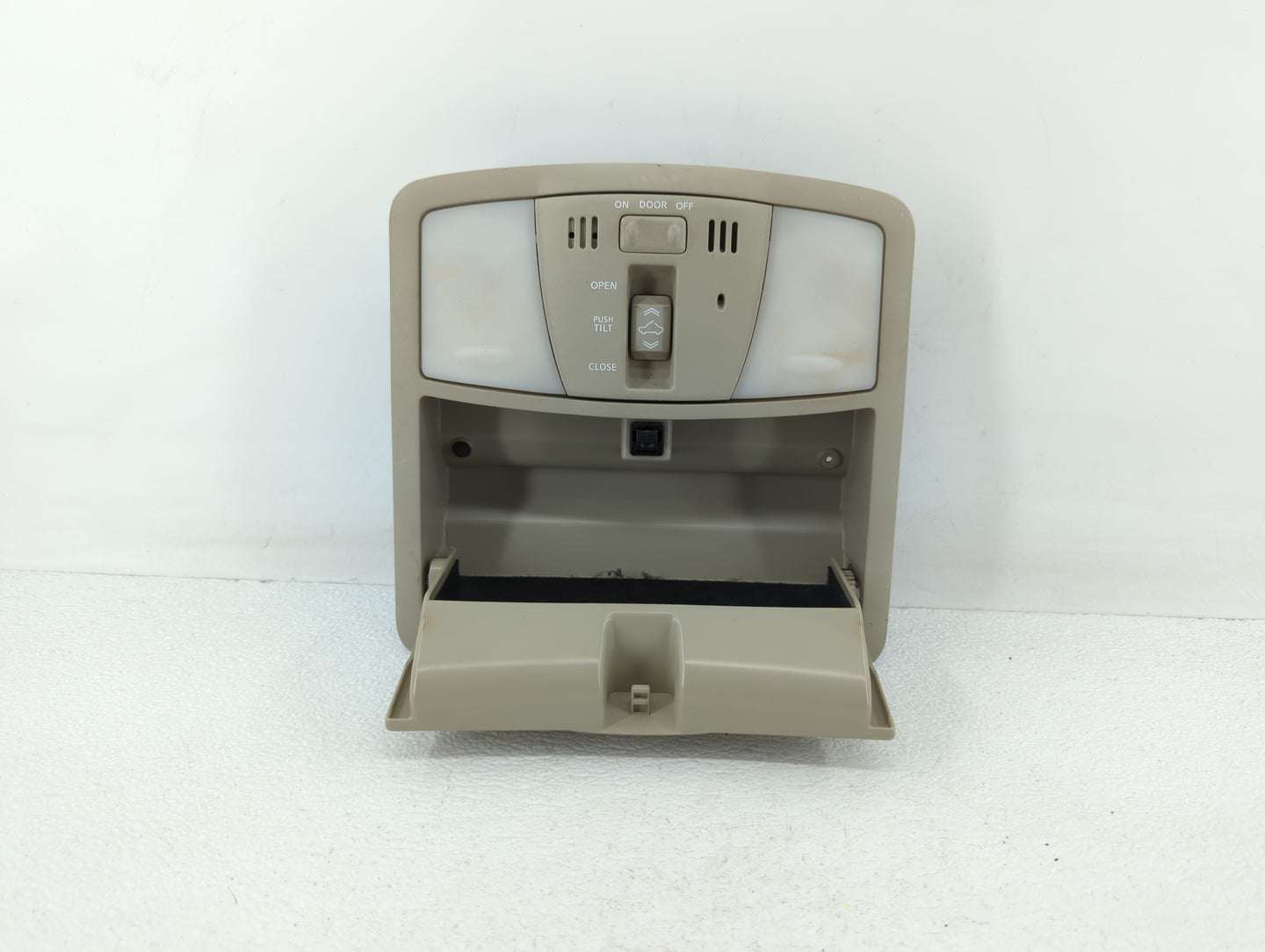 2014 Nissan Murano Overhead Roof Console Light Beige - Oemusedautoparts1.com