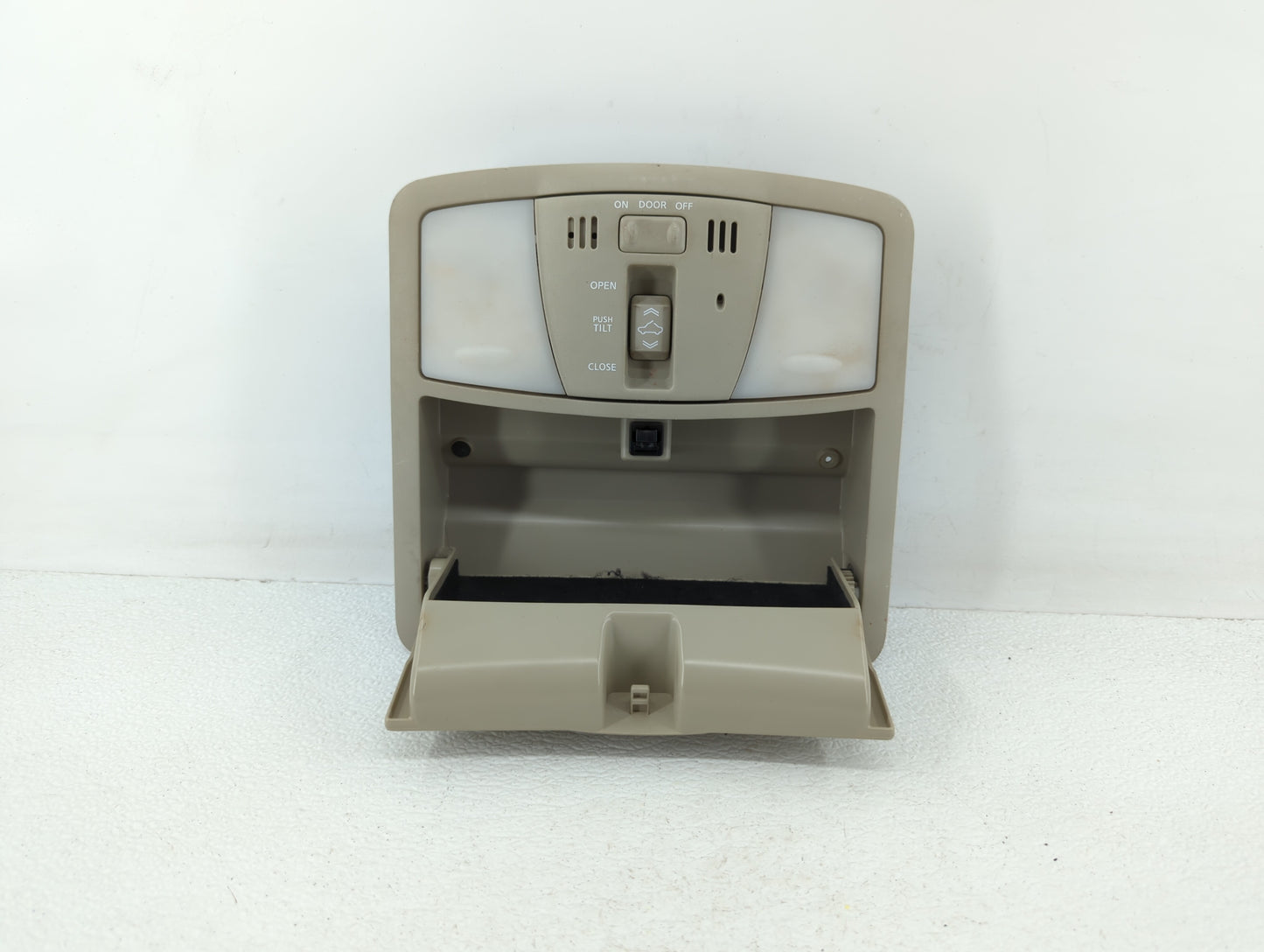 2014 Nissan Murano Overhead Roof Console Light Beige - Oemusedautoparts1.com