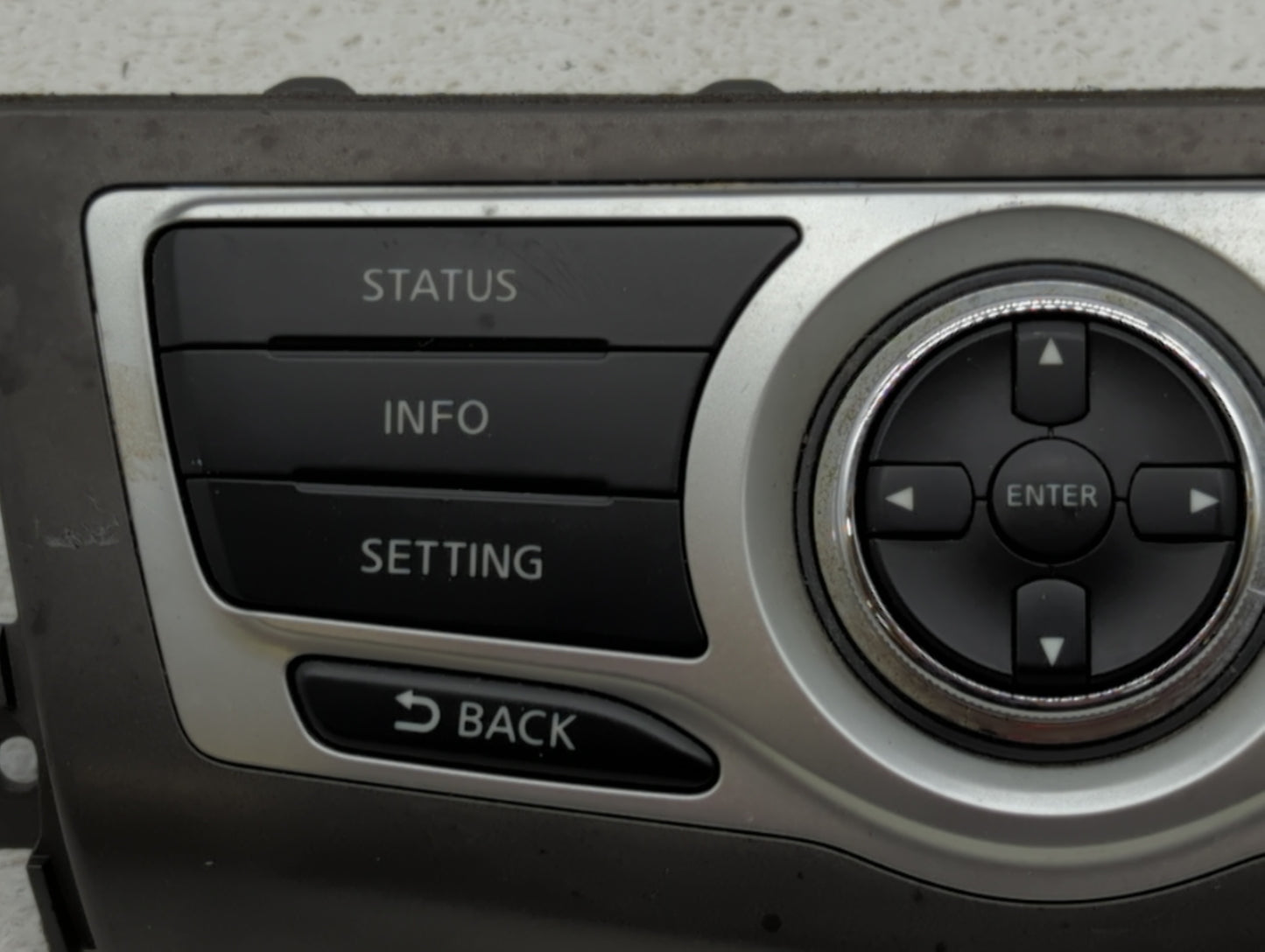 2013-2014 Nissan Murano Radio Control Panel - Oemusedautoparts1.com