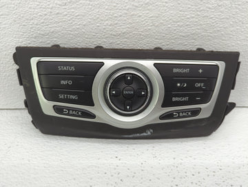 2013-2014 Nissan Murano Radio Control Panel - Oemusedautoparts1.com