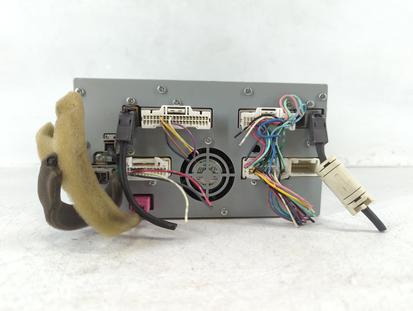 2013-2014 Nissan Murano Am Fm Cd Player Radio Receiver - Oemusedautoparts1.com