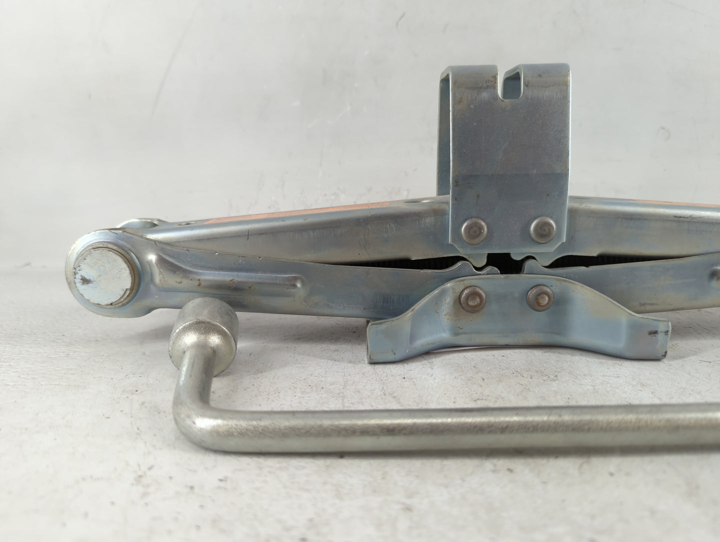 2014 Nissan Murano Spare Scissor Car Jack - Oemusedautoparts1.com