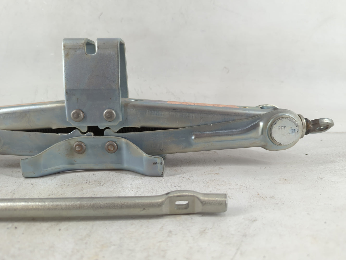 2014 Nissan Murano Spare Scissor Car Jack 718809 - Oemusedautoparts1.com