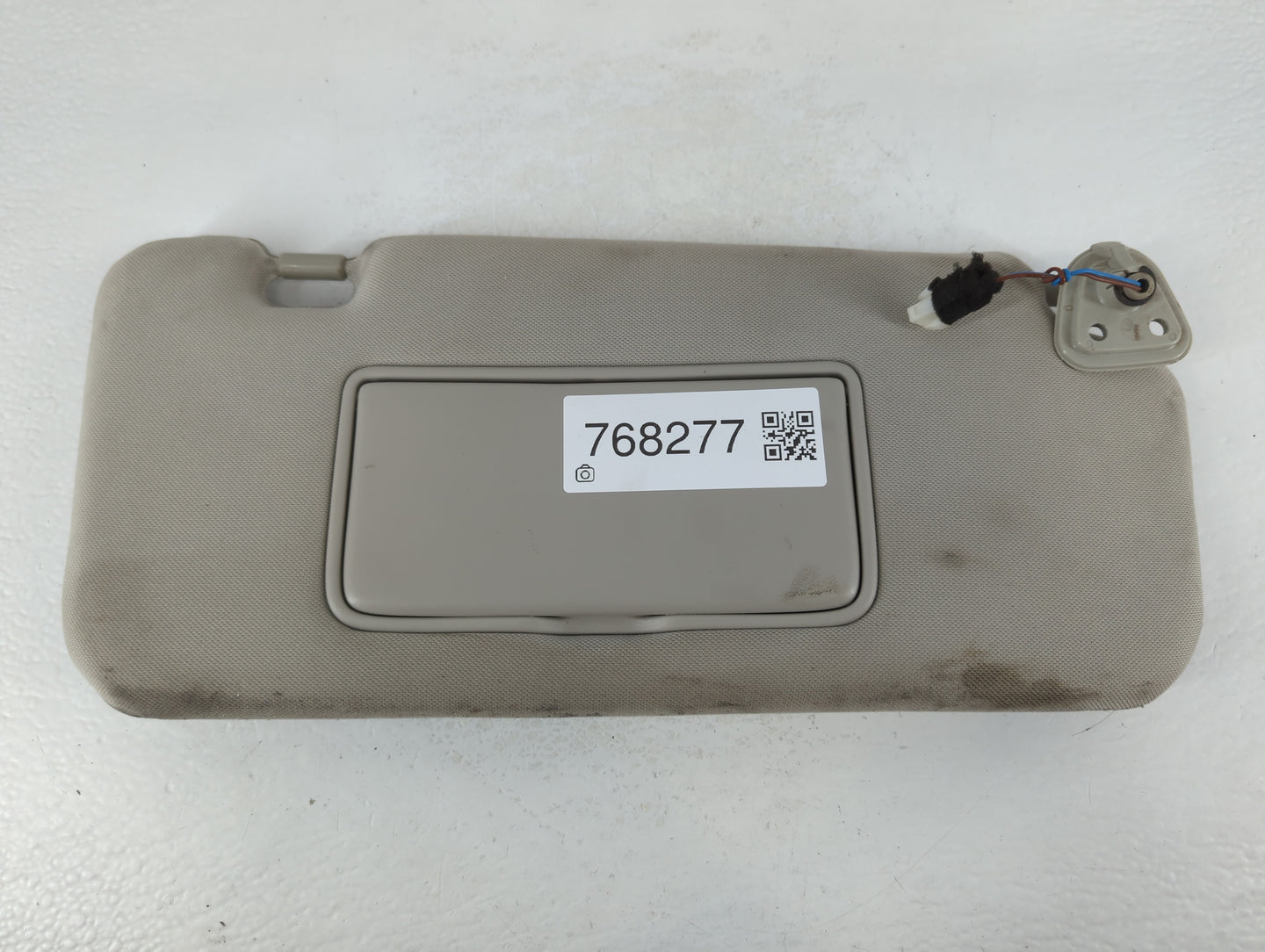 2009-2014 Nissan Murano Sun Visor Shade Replacement Passenger Right Mirror Fits Fits 2009 2010 2011 2012 2013 2014 OEM Used 