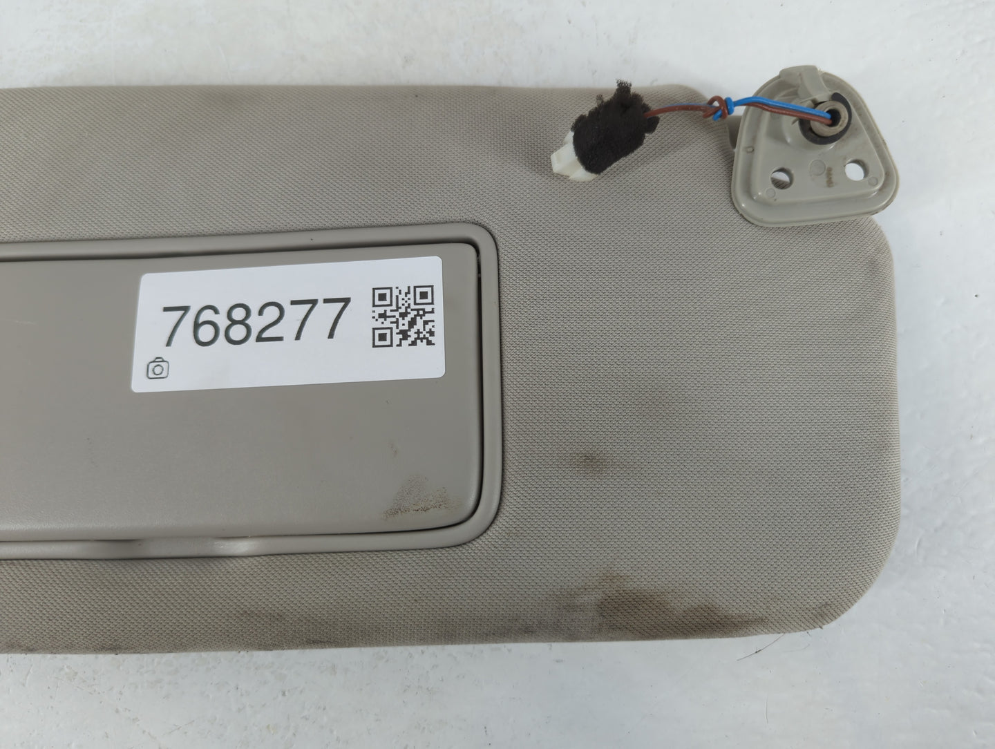 2009-2014 Nissan Murano Sun Visor Shade Replacement Passenger Right Mirror Fits Fits 2009 2010 2011 2012 2013 2014 OEM Used 