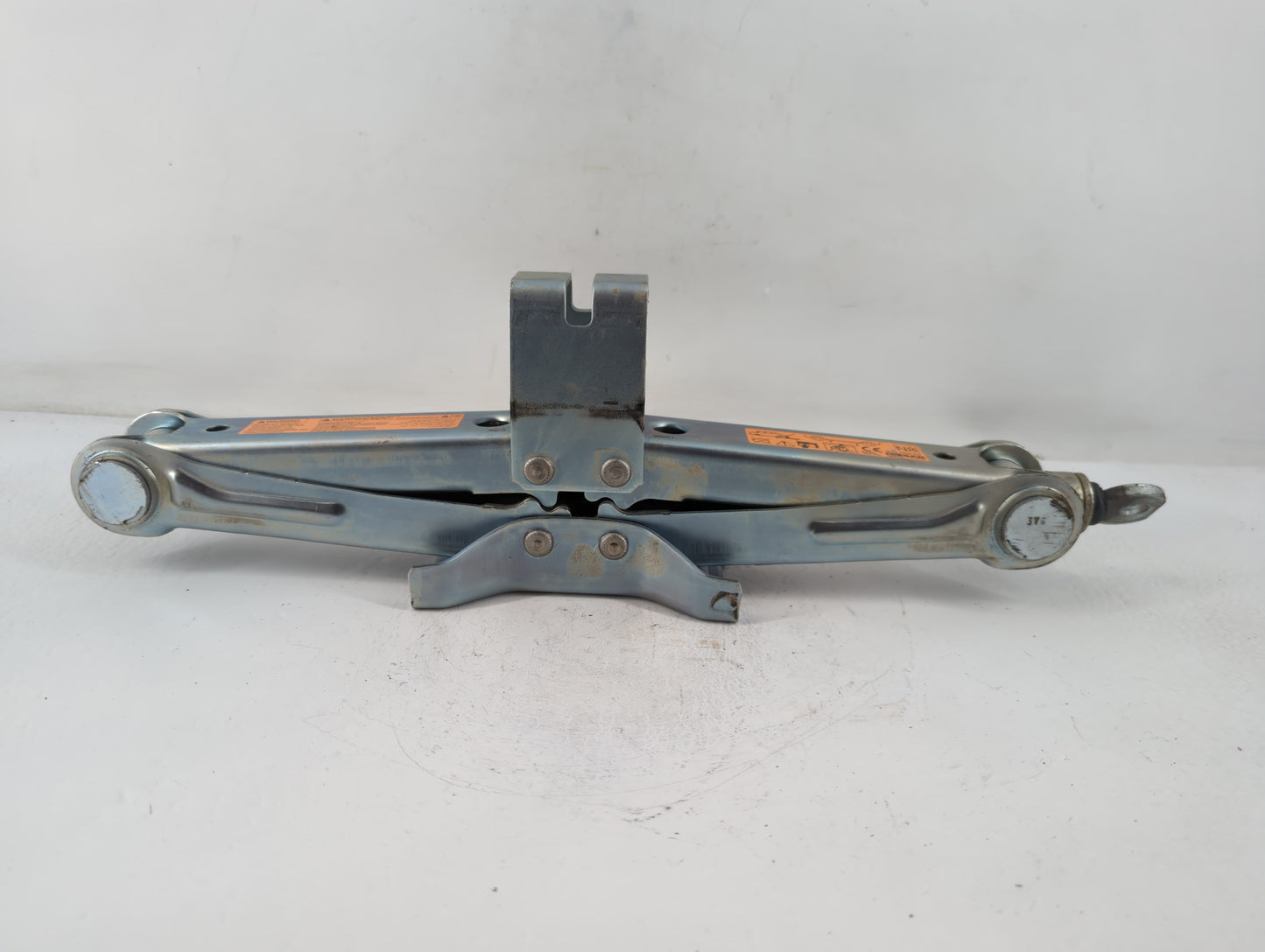 2014 Nissan Murano Spare Scissor Car Jack - Oemusedautoparts1.com