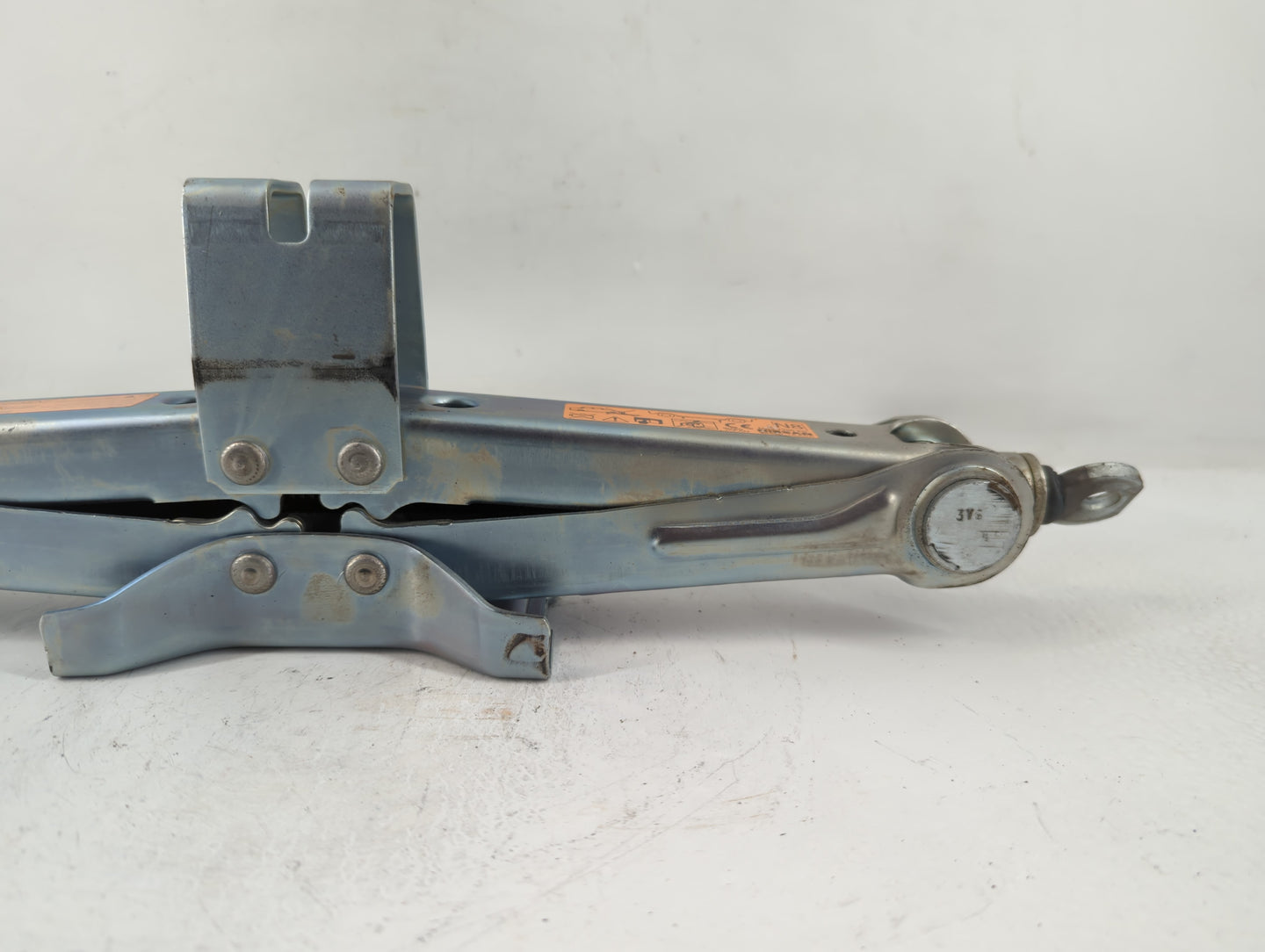 2014 Nissan Murano Spare Scissor Car Jack - Oemusedautoparts1.com