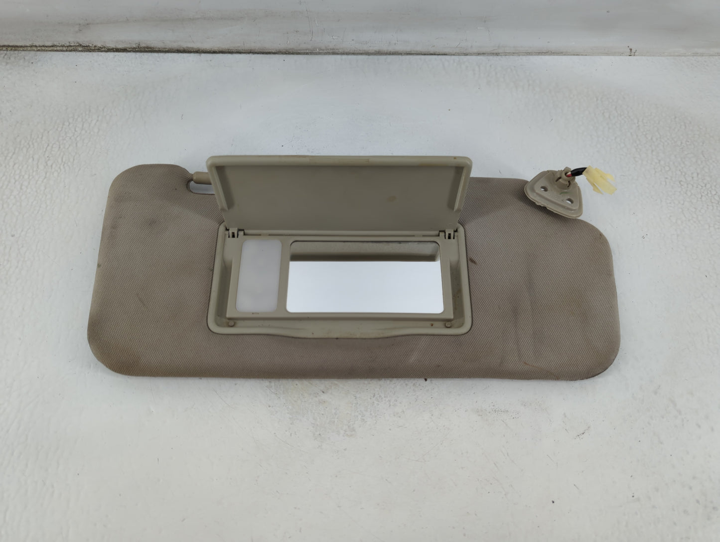 2011-2014 Nissan Murano Sun Visor Shade Replacement Driver Left Mirror Fits Fits 2011 2012 2013 2014 OEM Used Auto Parts - O