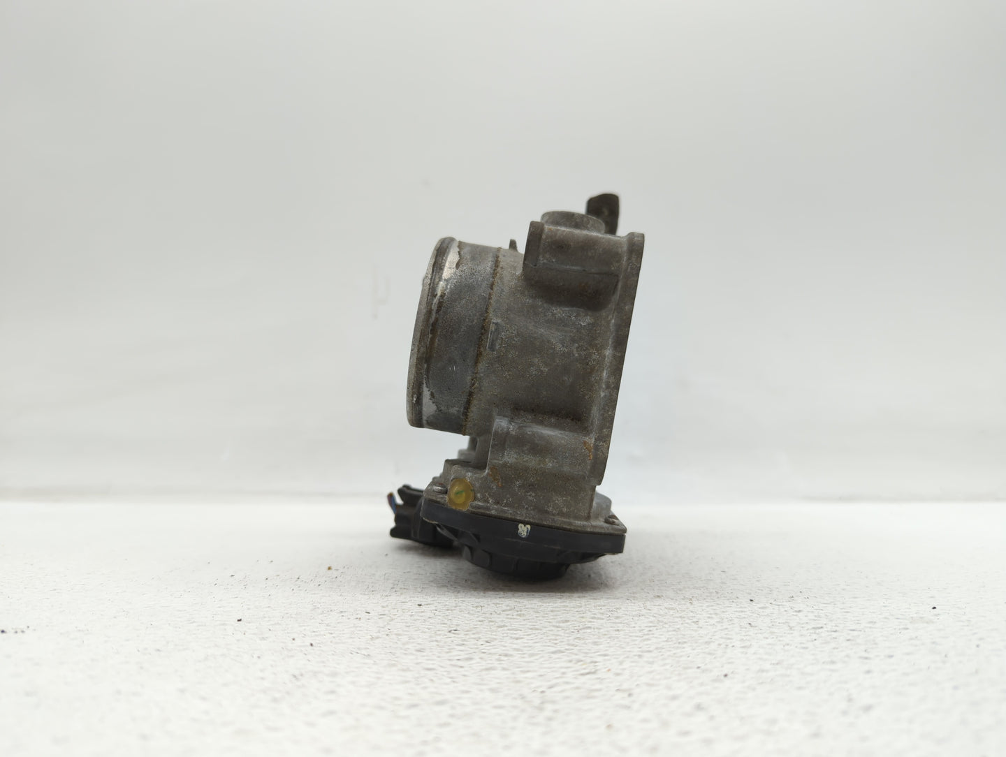 2014-2019 Nissan Nv200 Throttle Body P/N:ET-A60-02 E ET-A60-02 J Fits OEM Used Auto Parts - Oemusedautoparts1.com