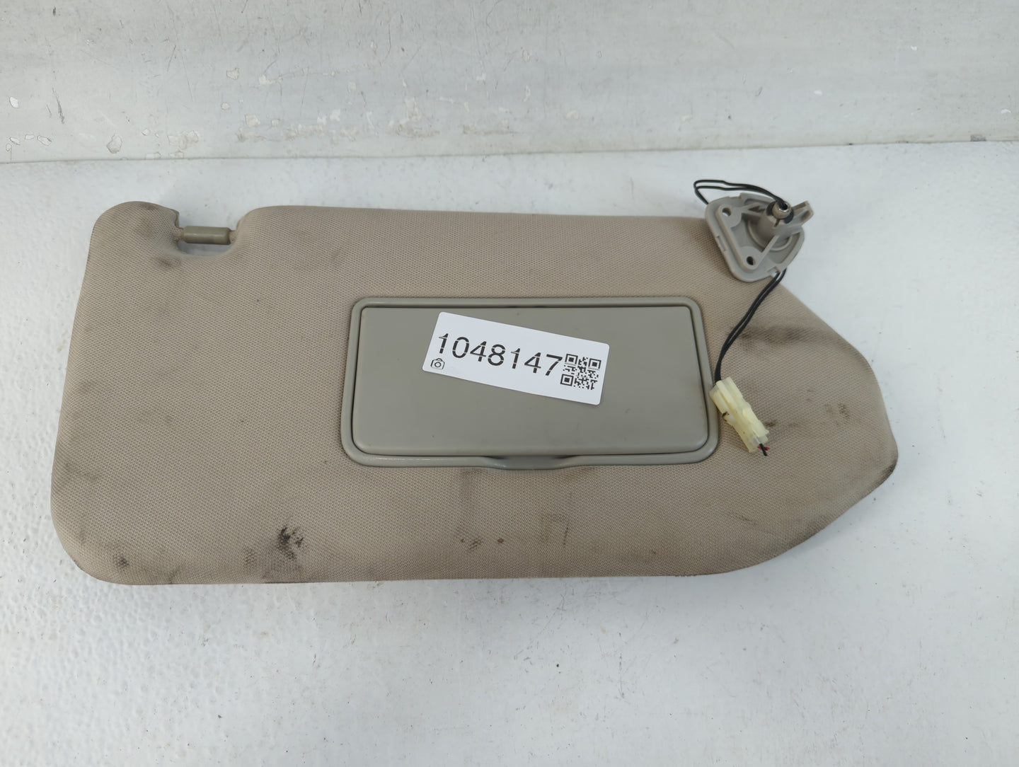 2013-2018 Nissan Pathfinder Sun Visor Shade Replacement Passenger Right Mirror Fits Fits 2013 2014 2015 2016 2017 2018 2019 