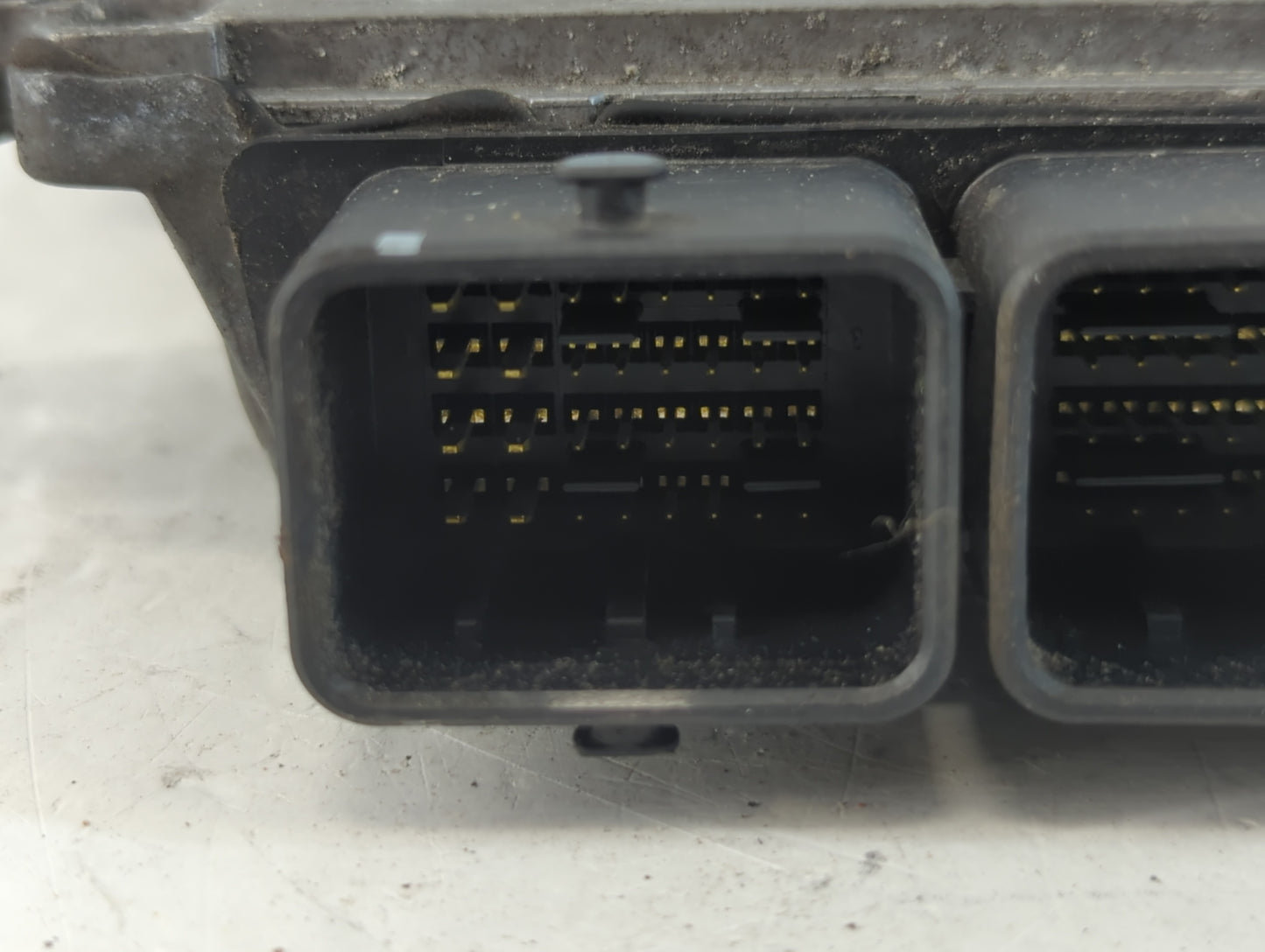 2014 Nissan Pathfinder PCM Engine Control Computer ECU ECM PCU OEM P/N:667723 NEC010-035 Fits OEM Used Auto Parts - Oemuseda