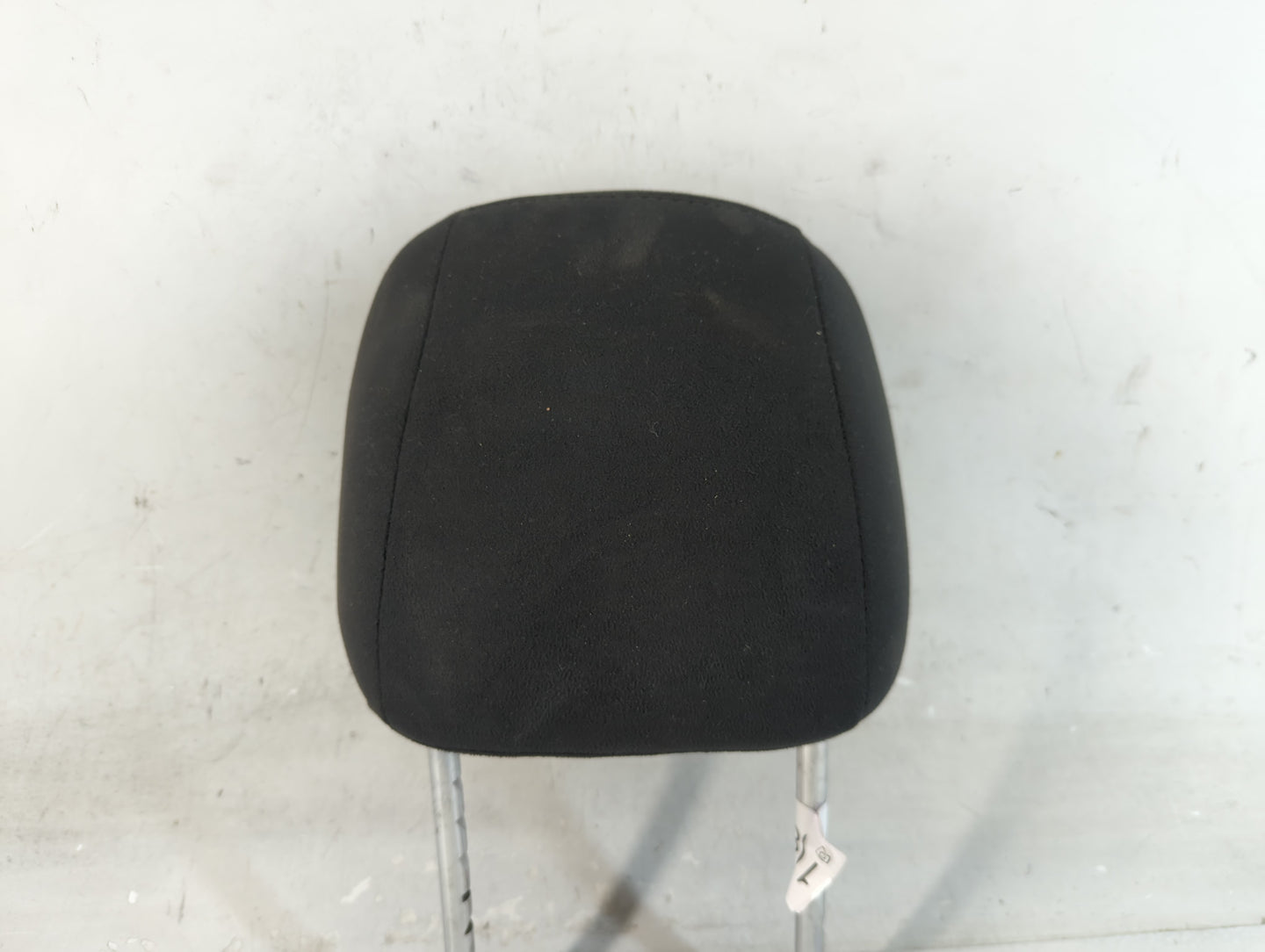 2014 Nissan Pathfinder Headrest Head Rest Front Driver Passenger Seat Fits OEM Used Auto Parts - Oemusedautoparts1.com