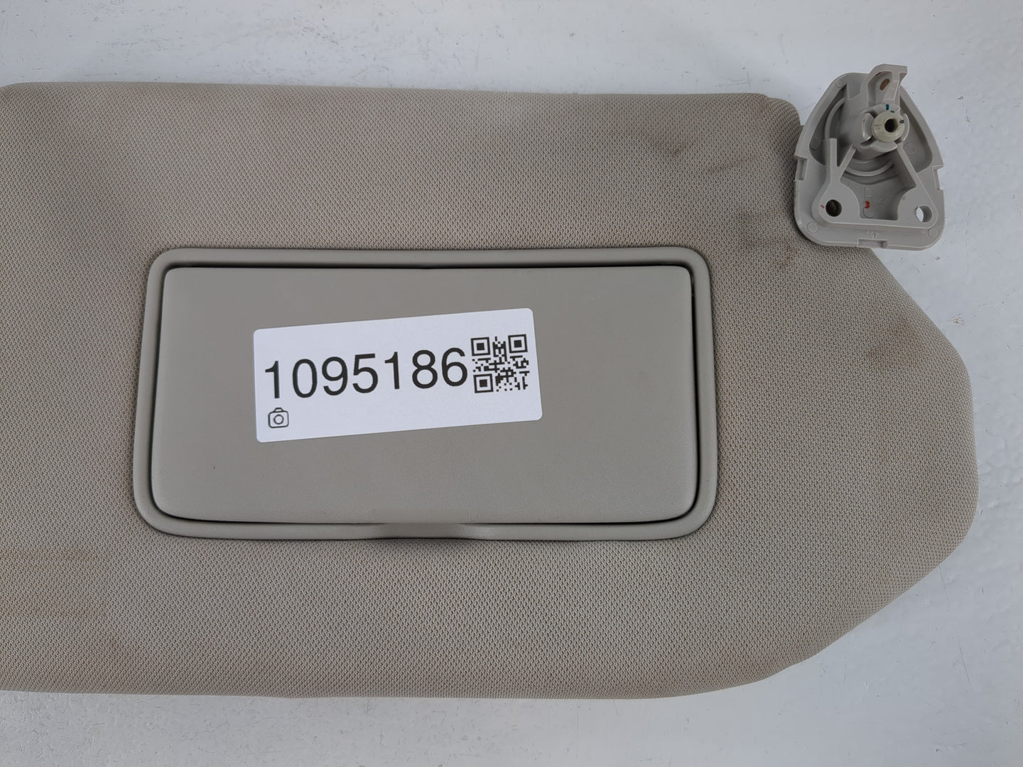 2013-2018 Nissan Pathfinder Sun Visor Shade Replacement Passenger Right Mirror Fits Fits 2013 2014 2015 2016 2017 2018 2019 