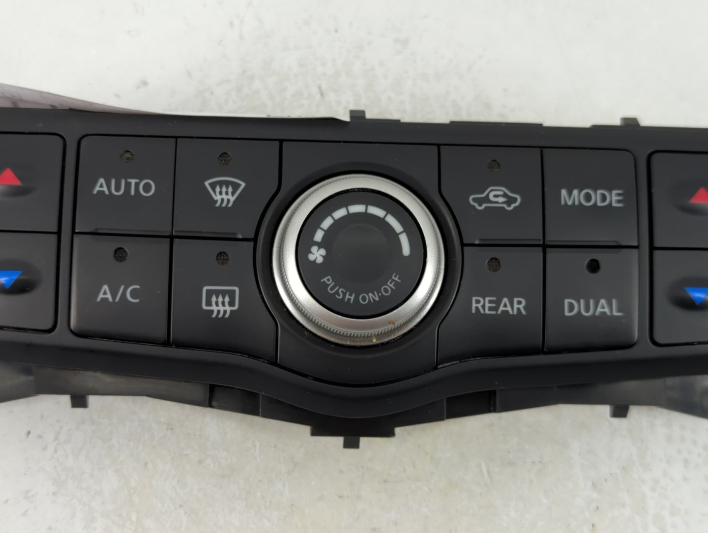 2013-2016 Nissan Pathfinder Climate Control Module Temperature AC/Heater Replacement P/N:27500 3KA2A Fits Fits 2013 2014 201