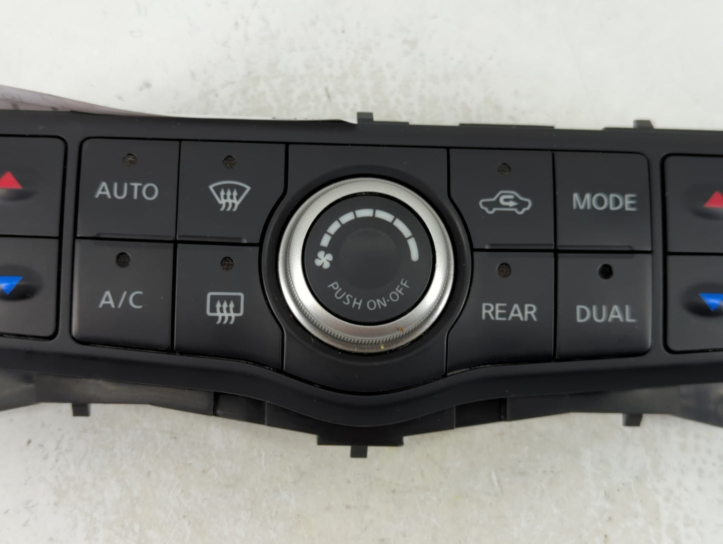 2013-2016 Nissan Pathfinder Climate Control Module Temperature AC/Heater Replacement P/N:27500 3KA2A Fits Fits 2013 2014 201
