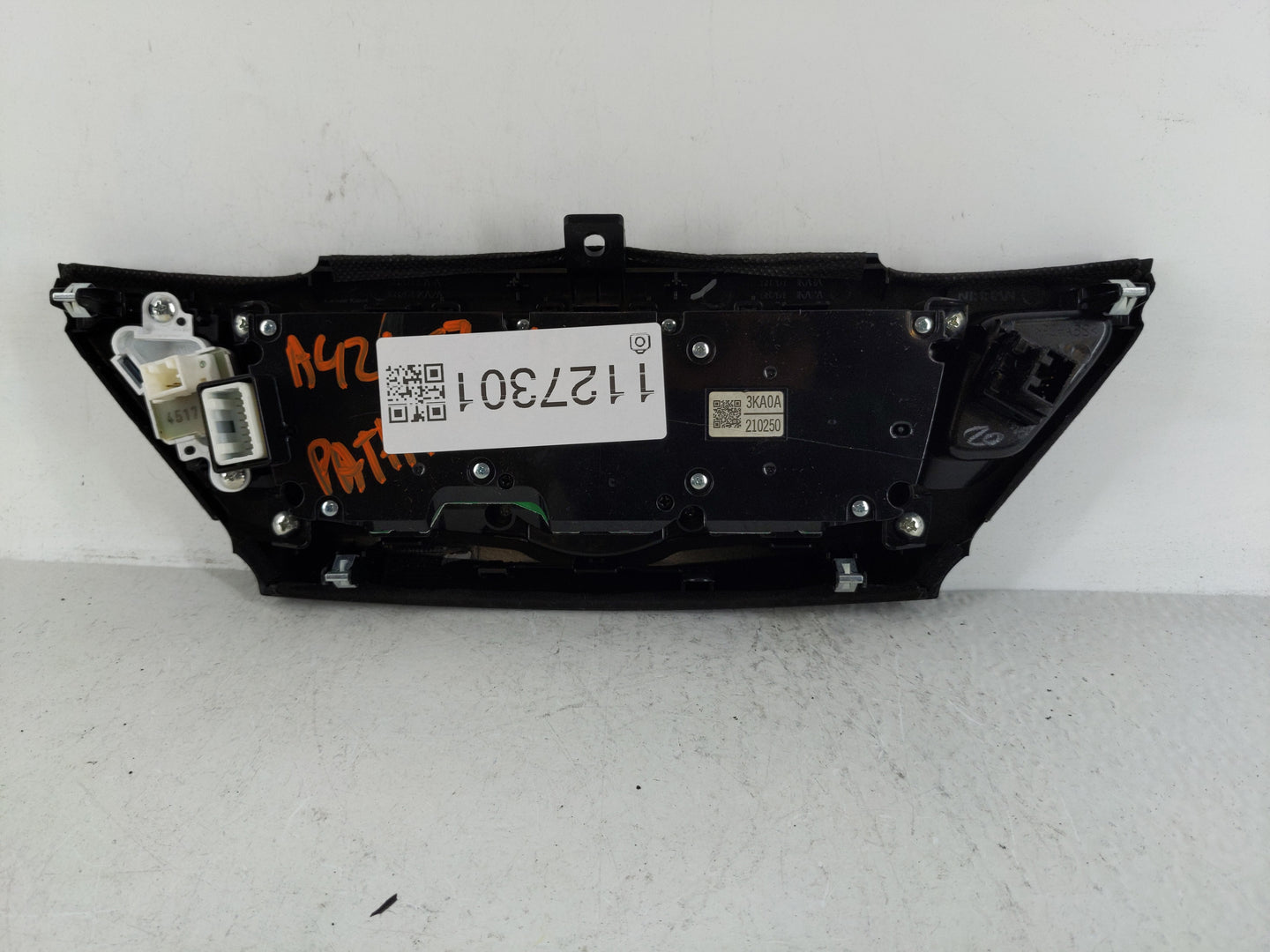2013-2016 Nissan Pathfinder Climate Control Module Temperature AC/Heater Replacement P/N:3KA0A 210250 Fits OEM Used Auto Par