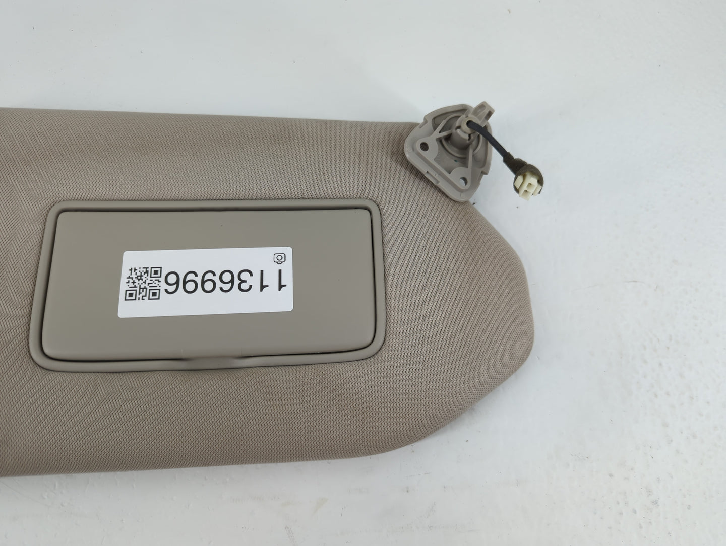 2013-2018 Nissan Pathfinder Sun Visor Shade Replacement Passenger Right Mirror Fits Fits 2013 2014 2015 2016 2017 2018 2019 