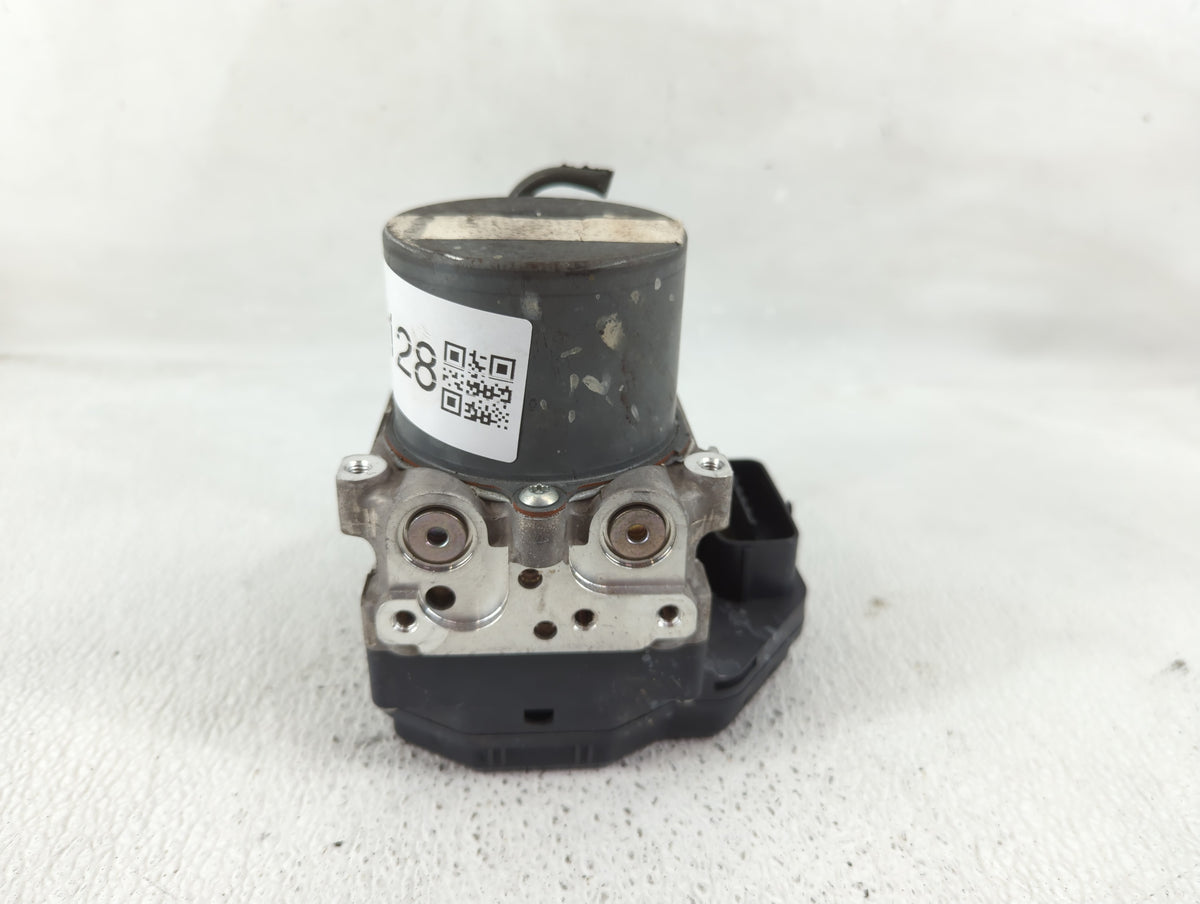2013-2014 Nissan Pathfinder Anti-Lock Brake ABS Pump Module Actuator OEM P/N:47660 3KD0A Fits Fits 2013 2014 OEM Used Auto P