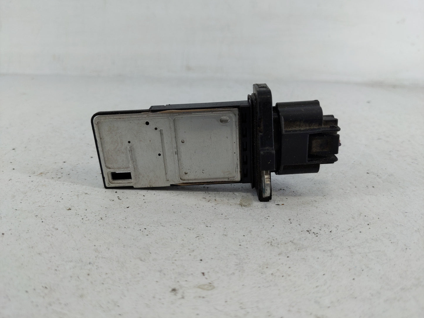 2005-2014 Nissan Pathfinder Mass Air Flow Meter Maf - Oemusedautoparts1.com