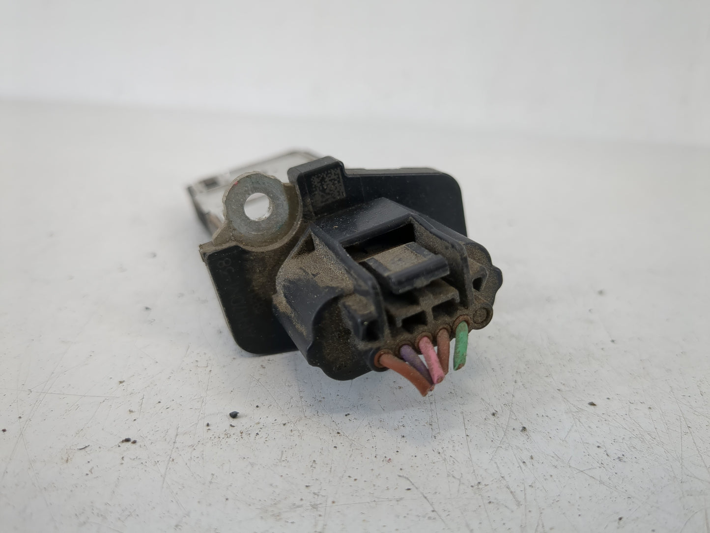2005-2014 Nissan Pathfinder Mass Air Flow Meter Maf - Oemusedautoparts1.com