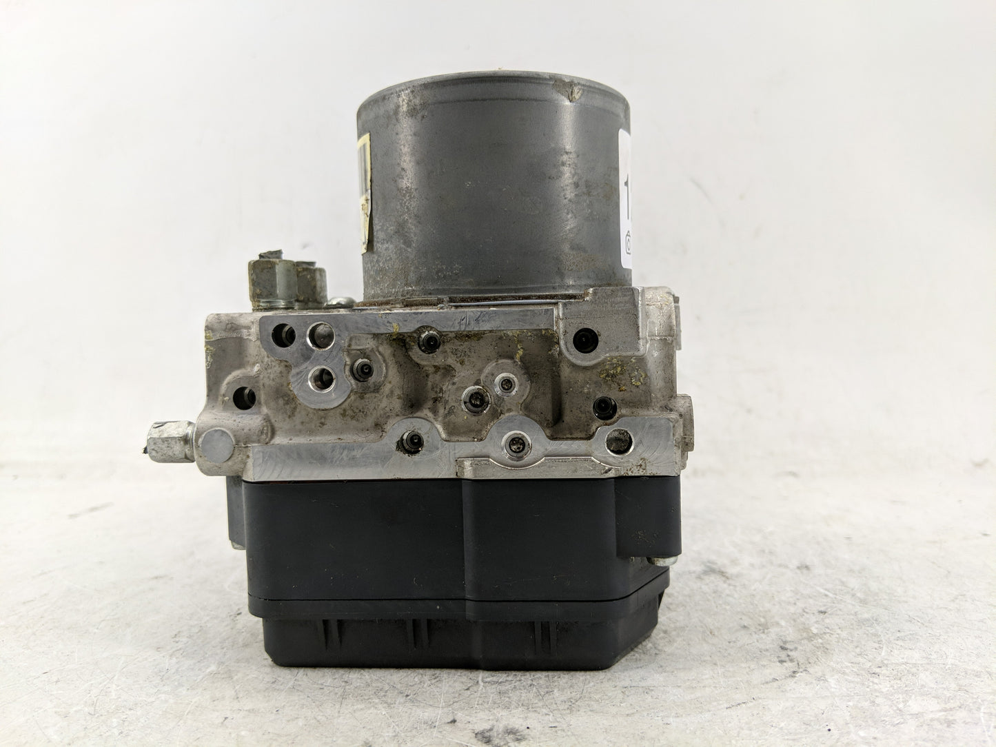 2013-2014 Nissan Pathfinder ABS Pump Control Module Replacement P/N:47660 3KA0A 133800-1230 Fits Fits 2013 2014 OEM Used Aut
