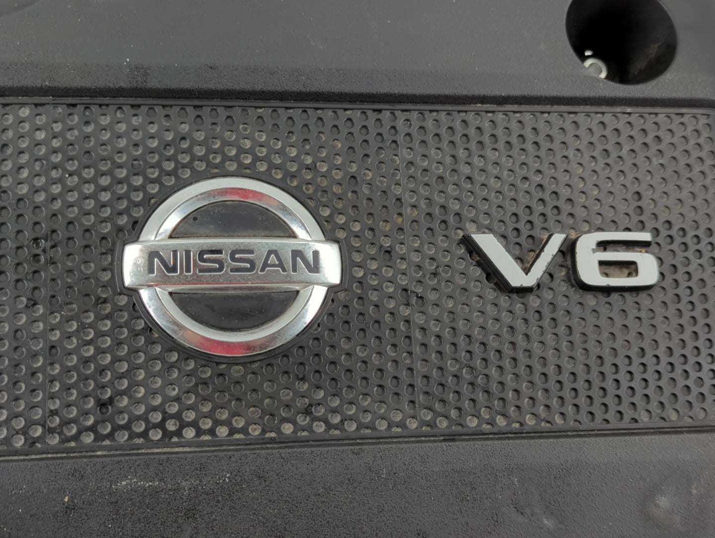 2014 Nissan Pathfinder Engine Cover - Oemusedautoparts1.com