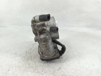 2013-2014 Nissan Pathfinder Throttle Body Fits Fits 2007 2008 2009 2010 2011 2012 2013 2014 OEM Used Auto Parts - Oemusedaut