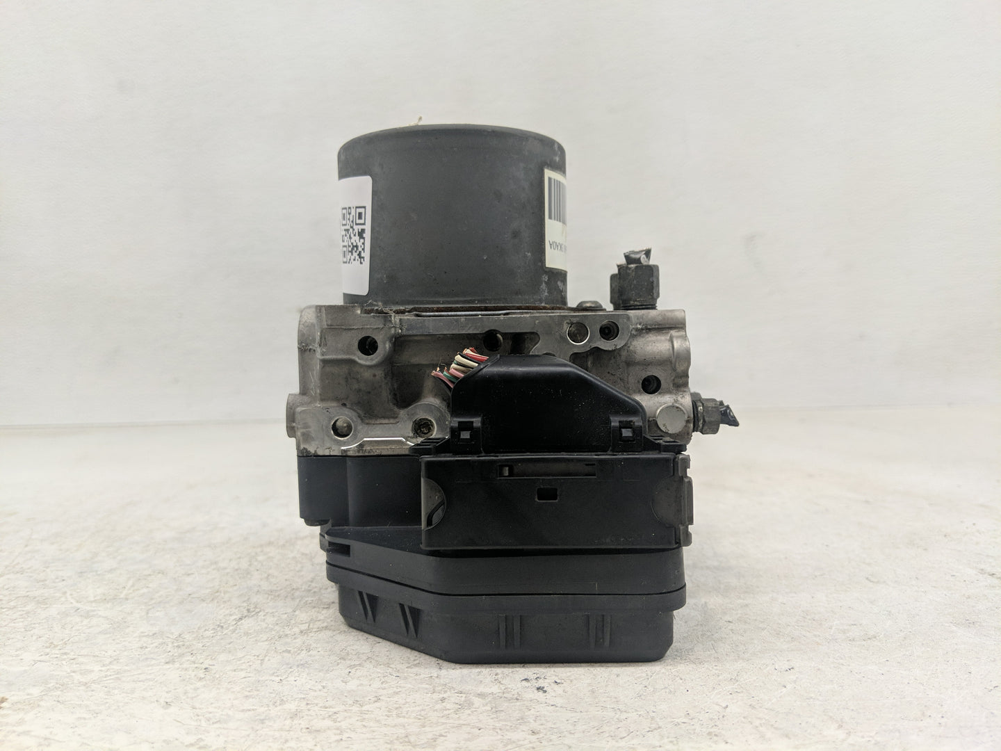 2013-2014 Nissan Pathfinder ABS Pump Control Module Replacement P/N:47660 3KA0A 133800-1230 Fits Fits 2013 2014 OEM Used Aut