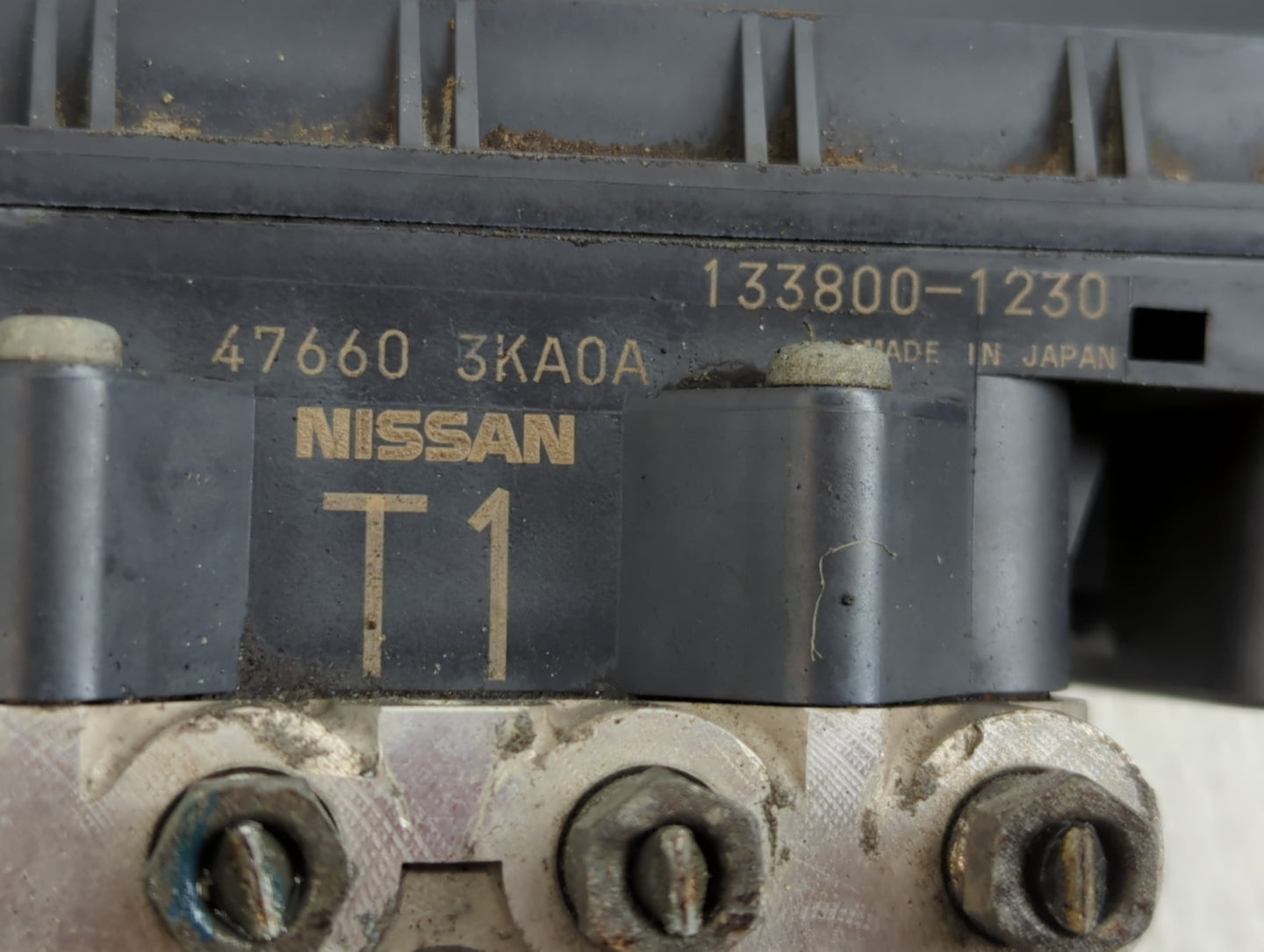 2013-2014 Nissan Pathfinder ABS Pump Control Module Replacement P/N:133800-1230 47660 3KA0A Fits Fits 2013 2014 OEM Used Aut