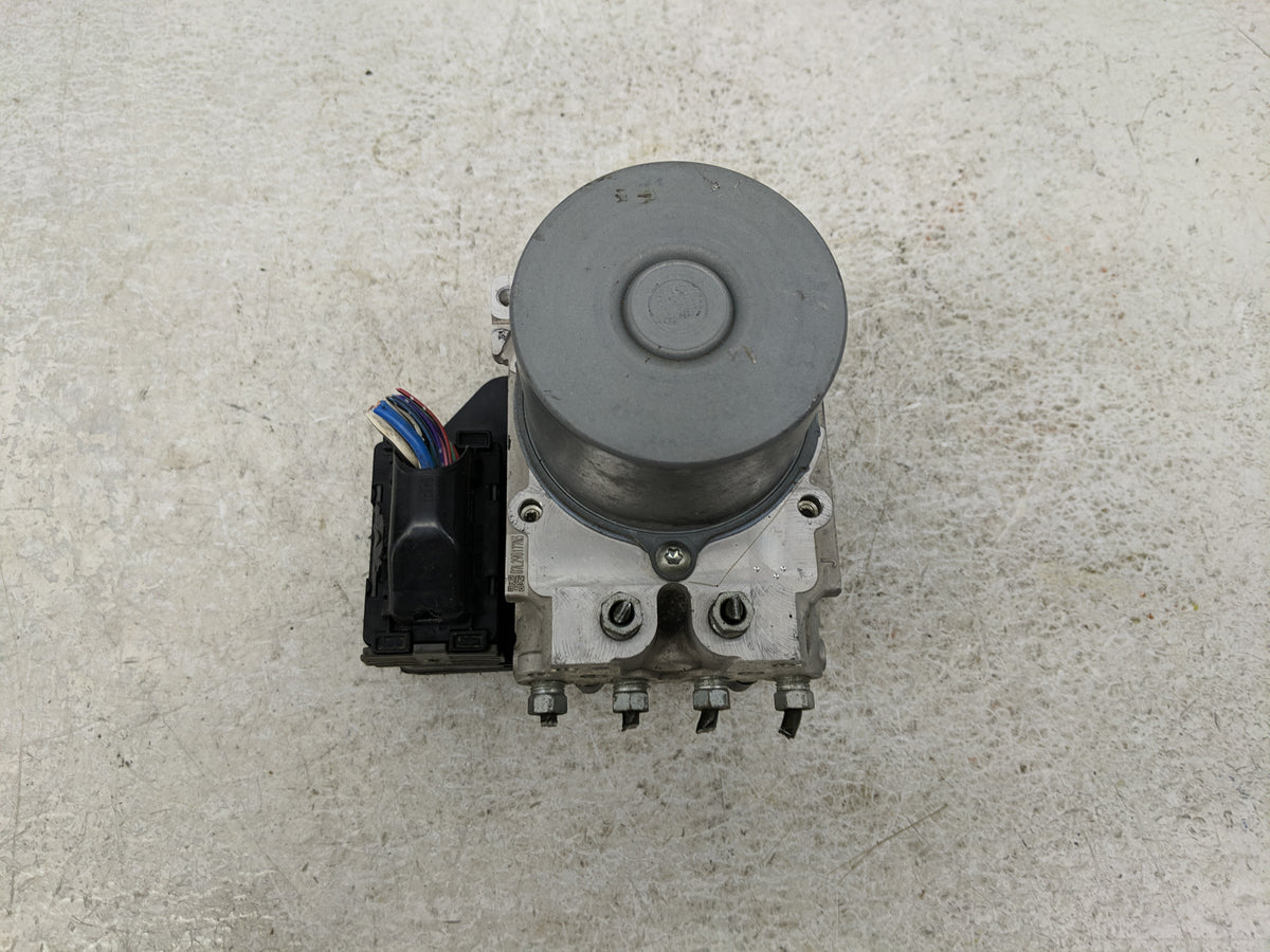 2014 Nissan Pathfinder Anti-Lock Brake ABS Pump Module Actuator OEM P/N:476603KA0B Fits OEM Used Auto Parts - Oemusedautopar