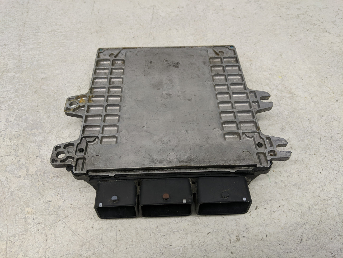 2014 Nissan Pathfinder PCM Engine Control Computer ECU ECM PCU OEM P/N:NEC010-034 Fits OEM Used Auto Parts - Oemusedautopart