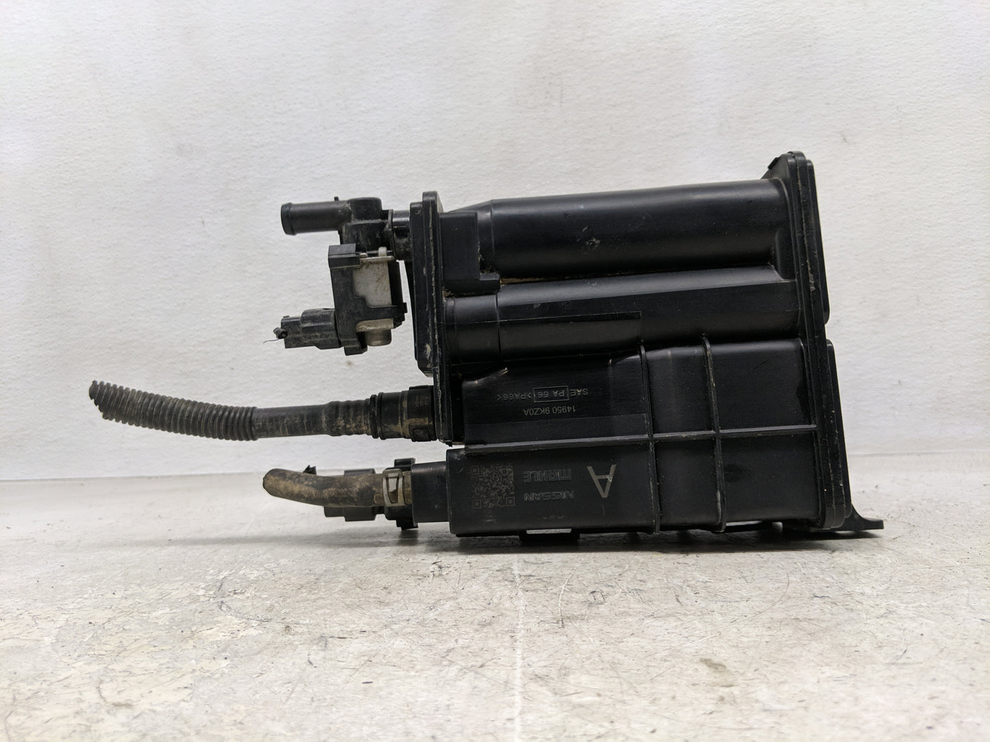 2014 Nissan Pathfinder Fuel Vapor Charcoal Canister 1357805 - Oemusedautoparts1.com